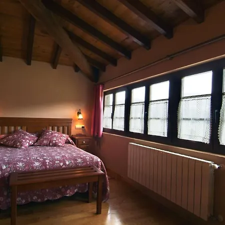 Hacienda Llamabua Сasa de vacaciones Navia