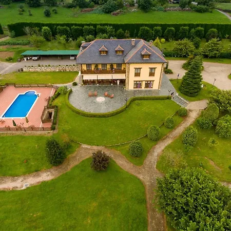 Hacienda Llamabua Navia